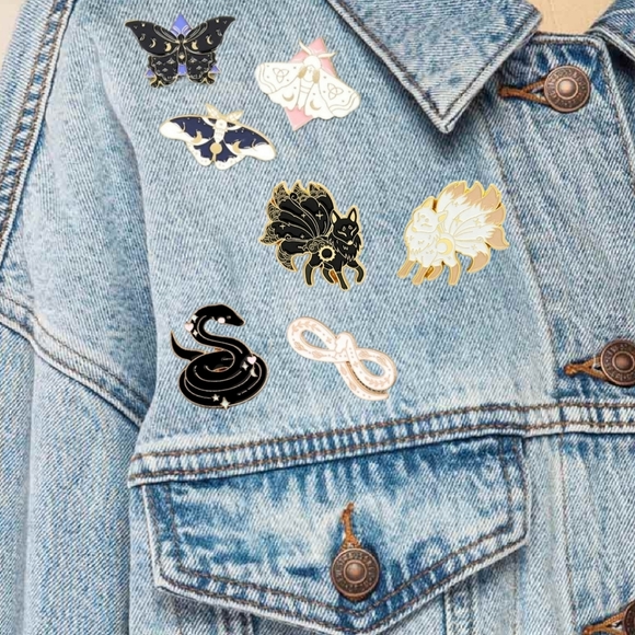 Indigo Accessories - 7 Celestial Pins Set 💫